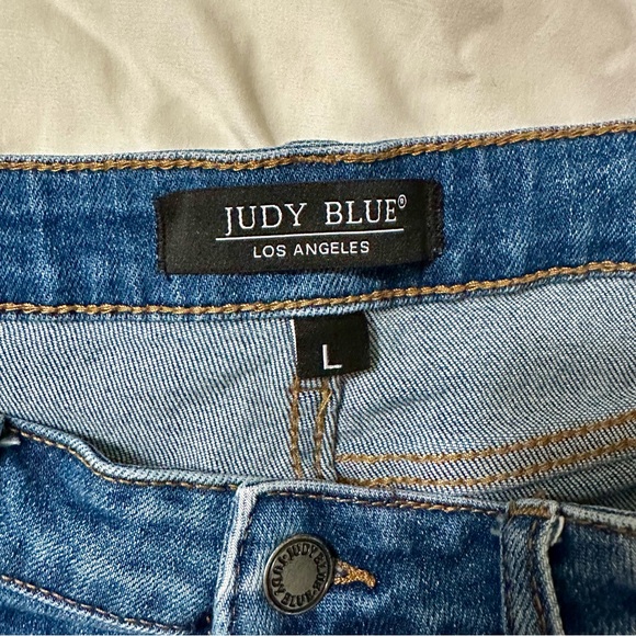 Judy Blue Distressed Blue Jean Shorts with Floral Print Patches - Picture 5 of 6